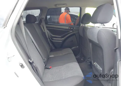 2008 Toyota Matrix z USA, uszkodzony, nr VIN 2T1KR32E38C717194